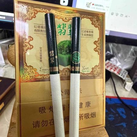 木盒玉溪中支翡翠