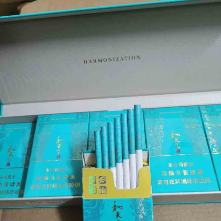 木盒细尊品和天下
